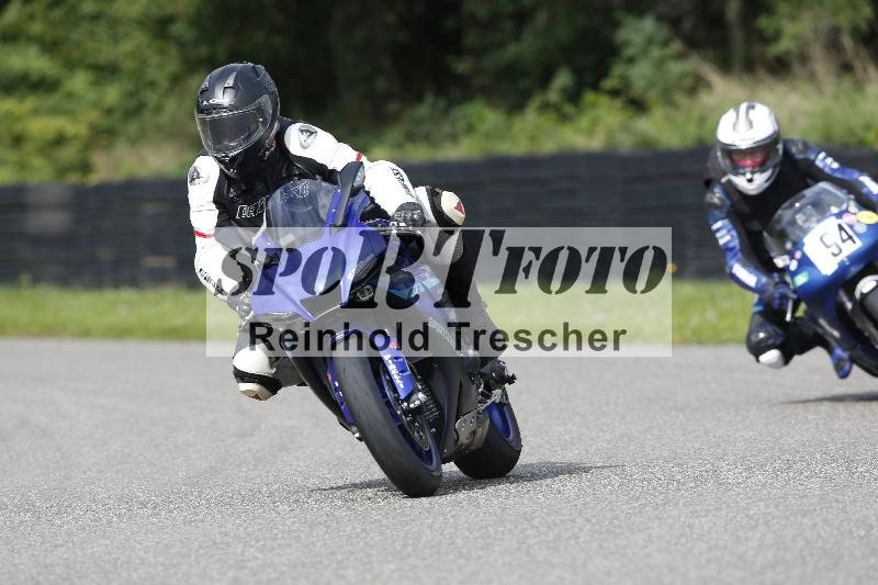 /53 16.09.2025 Track Day Domi Aegerter ADR/Gruppe gruen/94